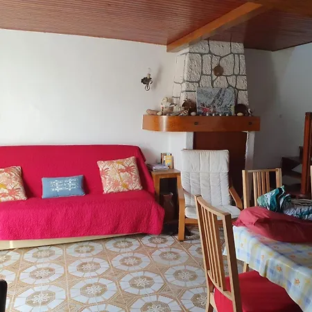 Maison 50 M De La A - 1800 M Du Centre بيت للعطل *